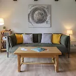 Chantebrise A1 By Interhome