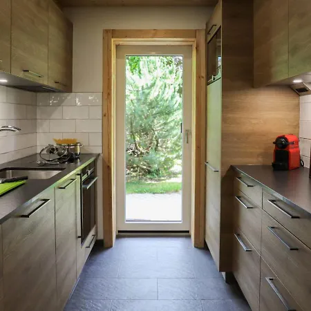 Chantebrise A1 By Interhome